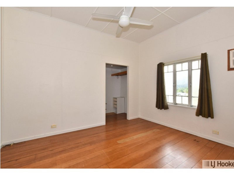 12 McQuillen Street, Tully QLD 4854