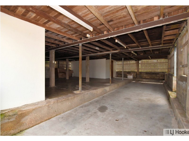 12 McQuillen Street, Tully QLD 4854