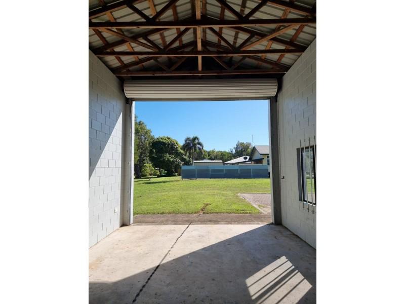 3/117 Taylor, Tully Heads QLD 4854