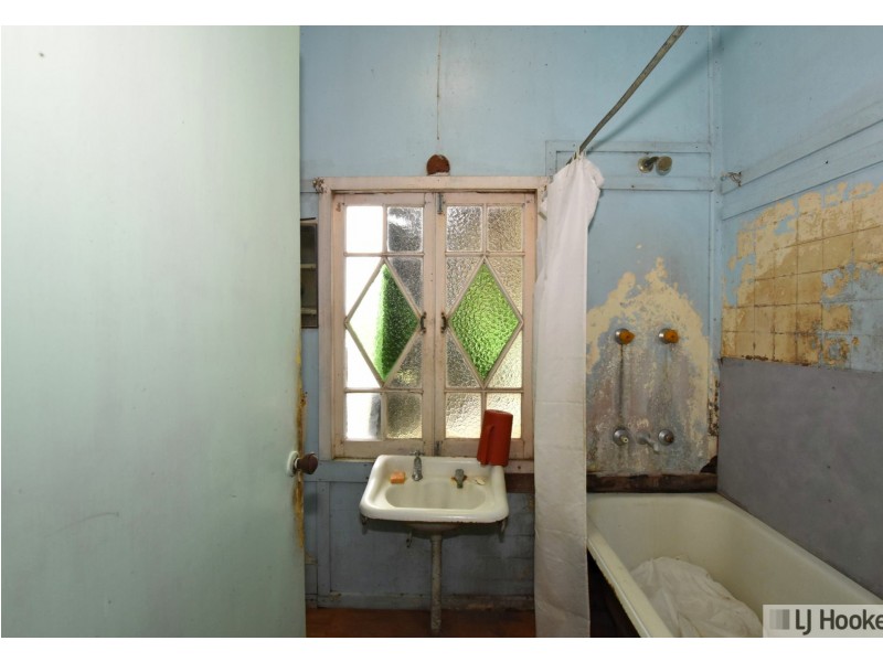 27 Ryrie Street, El Arish QLD 4855