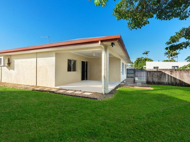 25 Heliconia Court, South Mission Beach QLD 4852