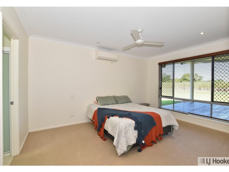 32 Murray Street, Tully QLD 4854
