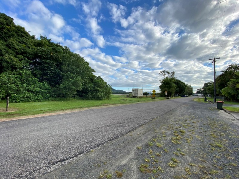 23 Chauvel Street, El Arish QLD 4855