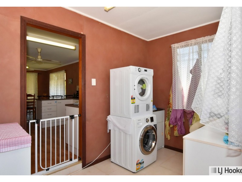 11 King Street, Tully QLD 4854