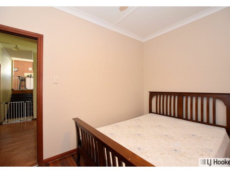 11 King Street, Tully QLD 4854