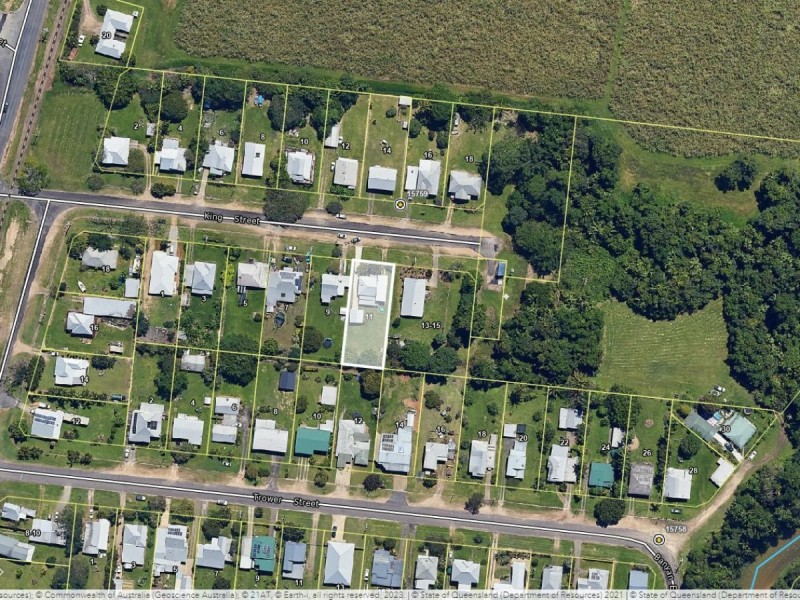 11 King Street, Tully QLD 4854
