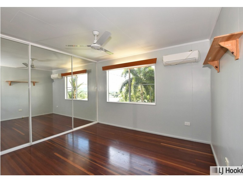 13 Hielscher Street, Tully QLD 4854