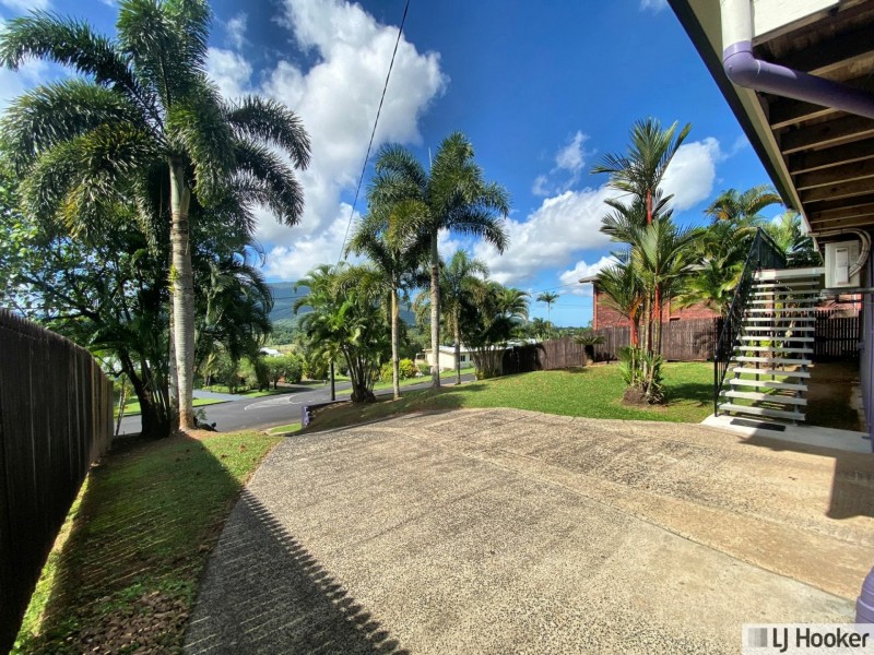 13 Hielscher Street, Tully QLD 4854