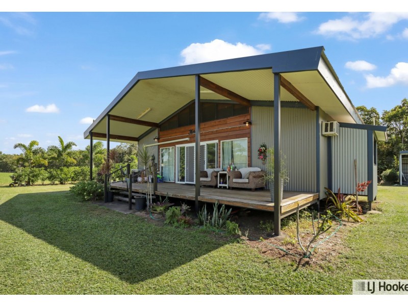 83 Hull Heads Road, Hull Heads QLD 4854