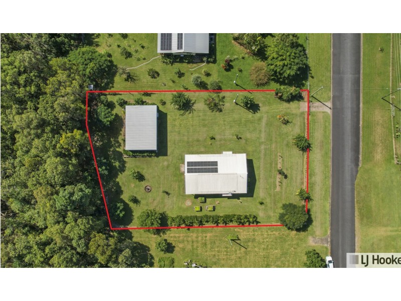 83 Hull Heads Road, Hull Heads QLD 4854