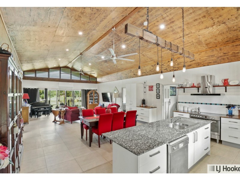 83 Hull Heads Road, Hull Heads QLD 4854