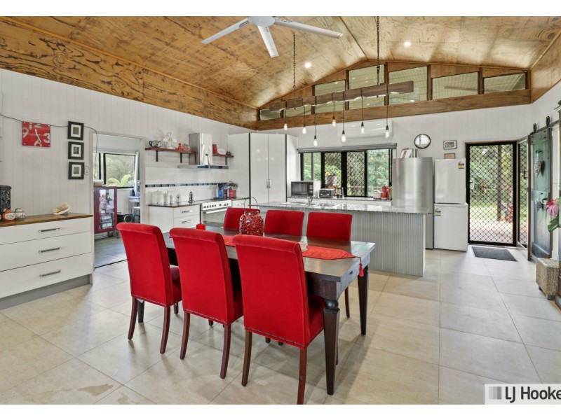 83 Hull Heads Road, Hull Heads QLD 4854