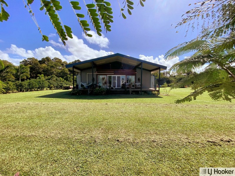 83 Hull Heads Road, Hull Heads QLD 4854