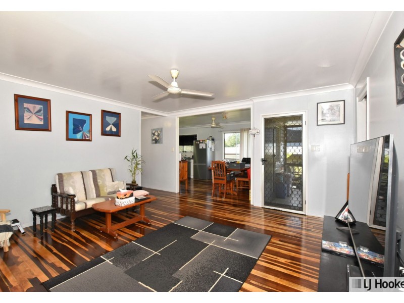 56 Theodore Street, Tully QLD 4854
