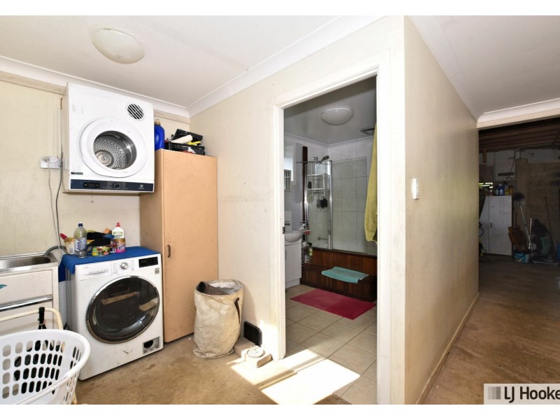 56 Theodore Street, Tully QLD 4854