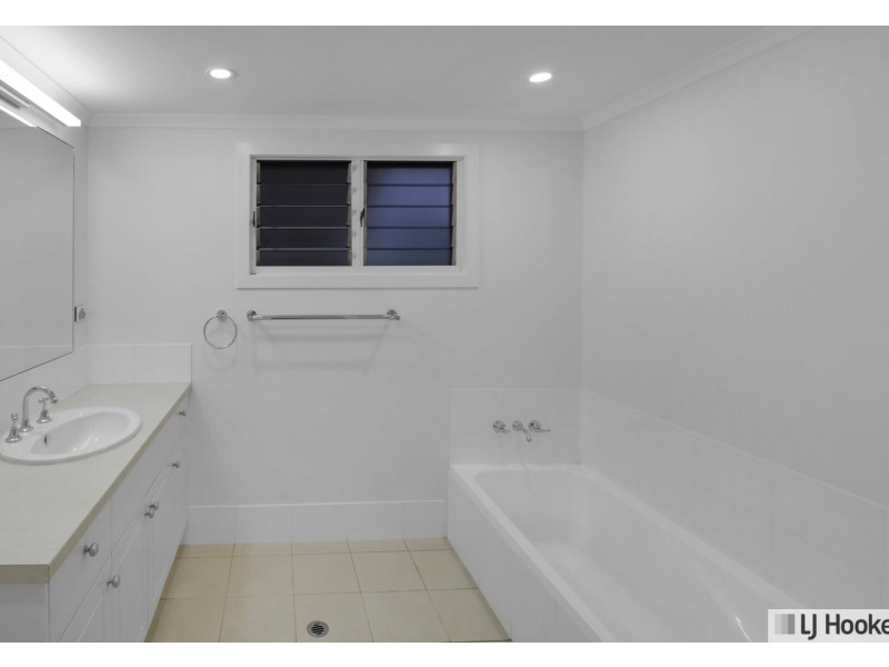 11 Cassia Crescent, Cardwell QLD 4849