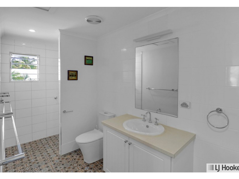 11 Cassia Crescent, Cardwell QLD 4849