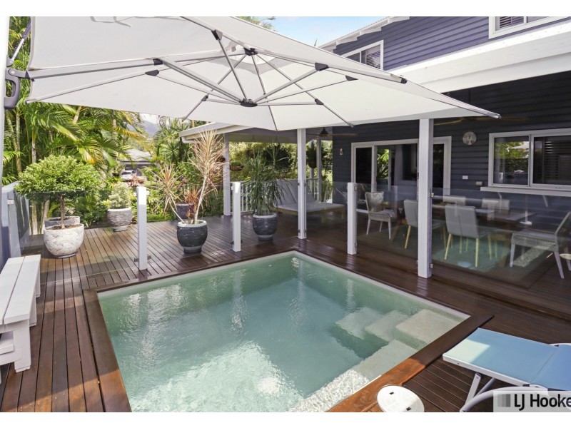 11 Cassia Crescent, Cardwell QLD 4849