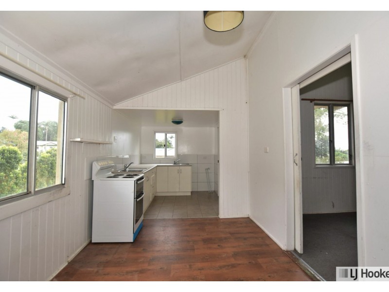 18 Henry Street, Tully QLD 4854