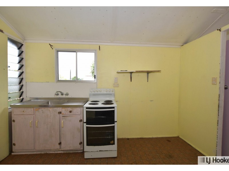 18 Henry Street, Tully QLD 4854