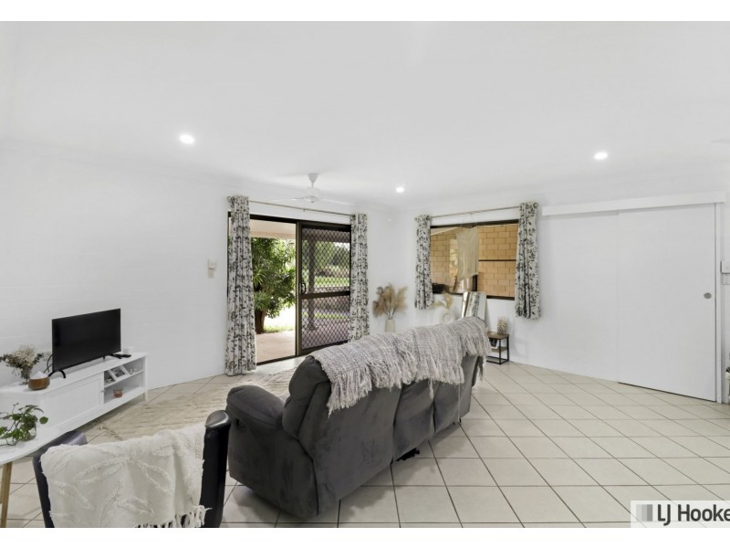 6 Melaleuca Drive, Tully Heads QLD 4854
