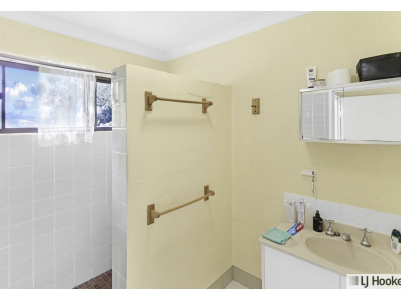 6 Melaleuca Drive, Tully Heads QLD 4854