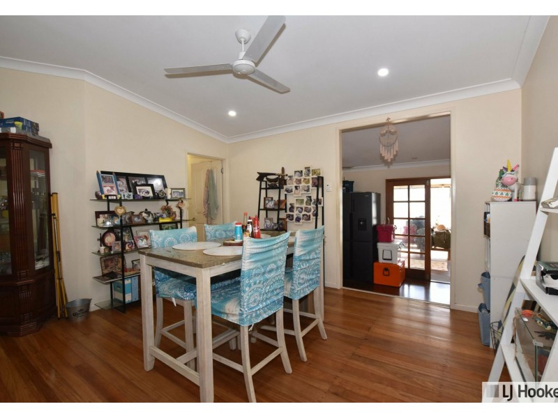 8 Costigan Street, Tully Heads QLD 4854