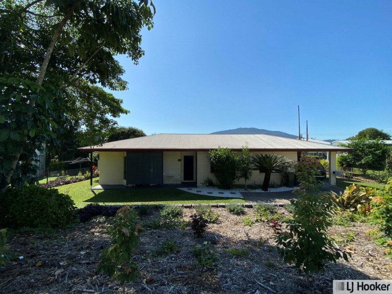 2 Hielscher Street, Tully QLD 4854