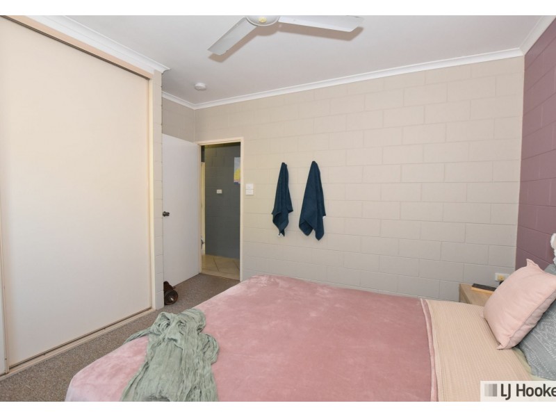 2 Hielscher Street, Tully QLD 4854