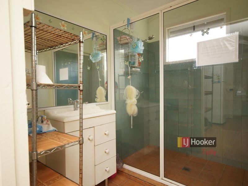 20 Black Street, Tully QLD 4854