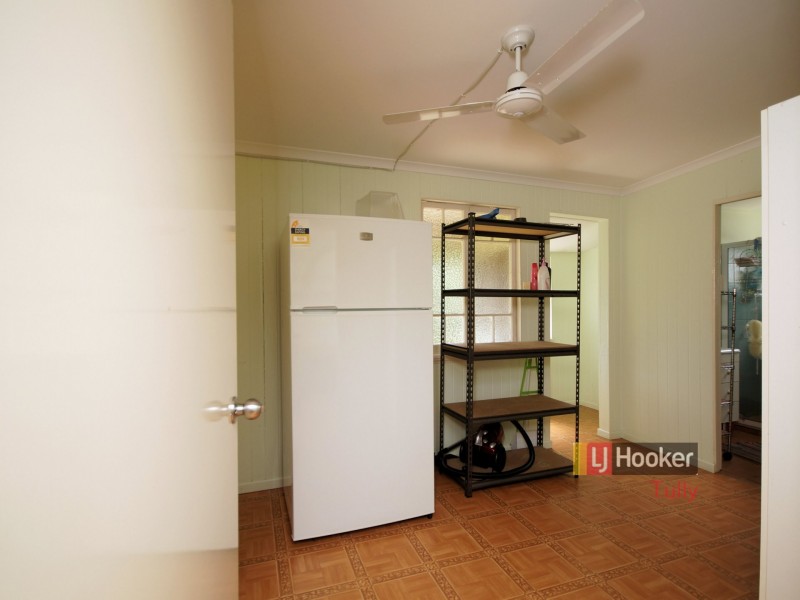 20 Black Street, Tully QLD 4854