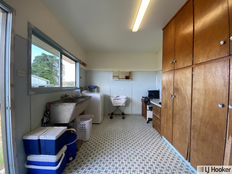 61 Davidson Road, Euramo QLD 4854