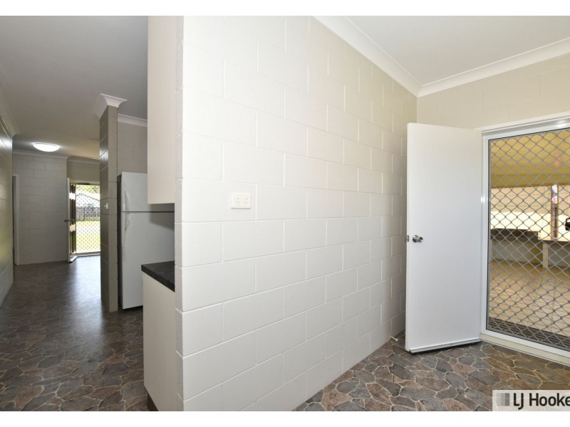 30 Campbell Street, Tully QLD 4854