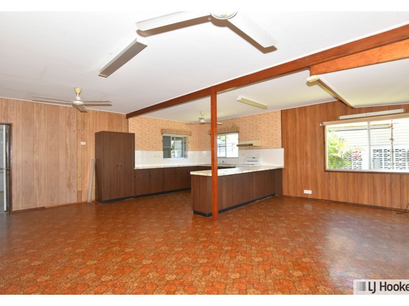 14 Jacobs Road, Kurrimine Beach QLD 4871