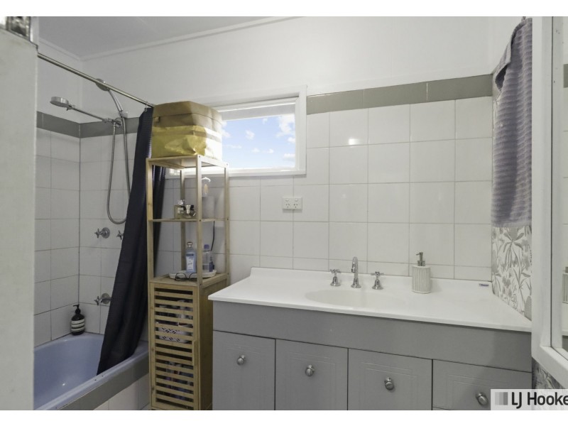 4 Walter Lever Estate Road, Silkwood QLD 4856