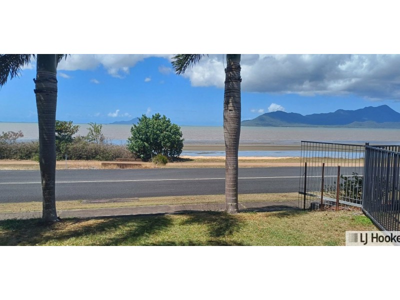 Unit 3/1 Marine Parade, Cardwell QLD 4849