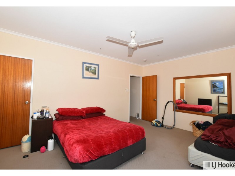 Unit 3/1 Marine Parade, Cardwell QLD 4849