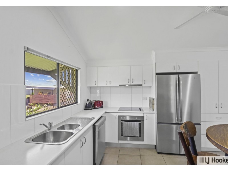 61076 Bruce Highway, El Arish QLD 4855