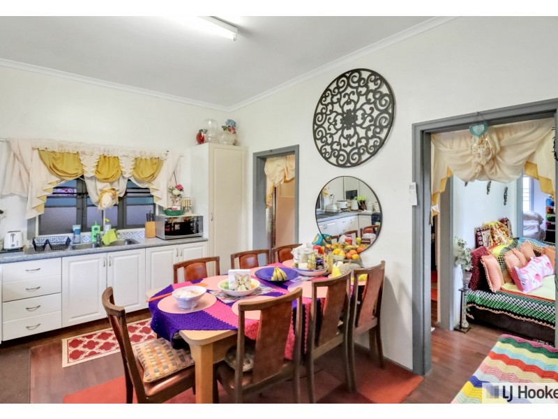 45 Murray Street, Tully QLD 4854