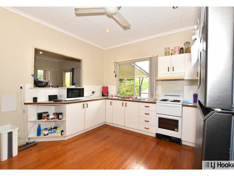 3 Bell Street, Tully QLD 4854