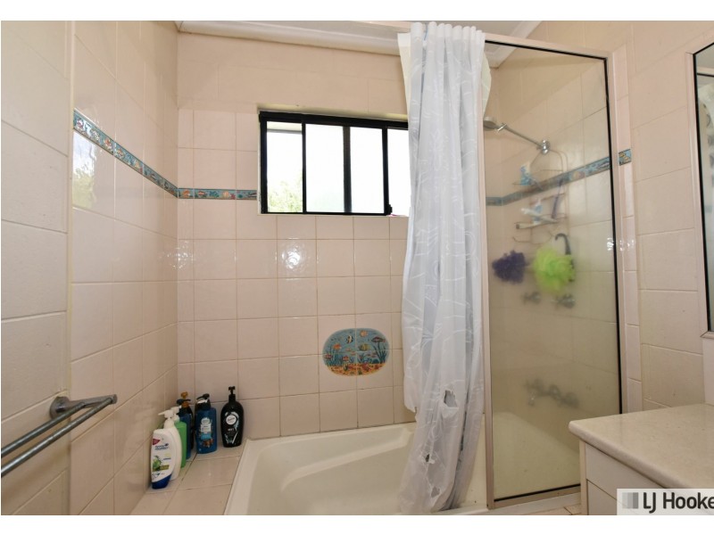 110 Tully Heads Rd, Tully Heads QLD 4854