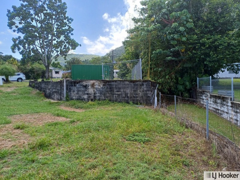 20 Henry Street, Tully QLD 4854
