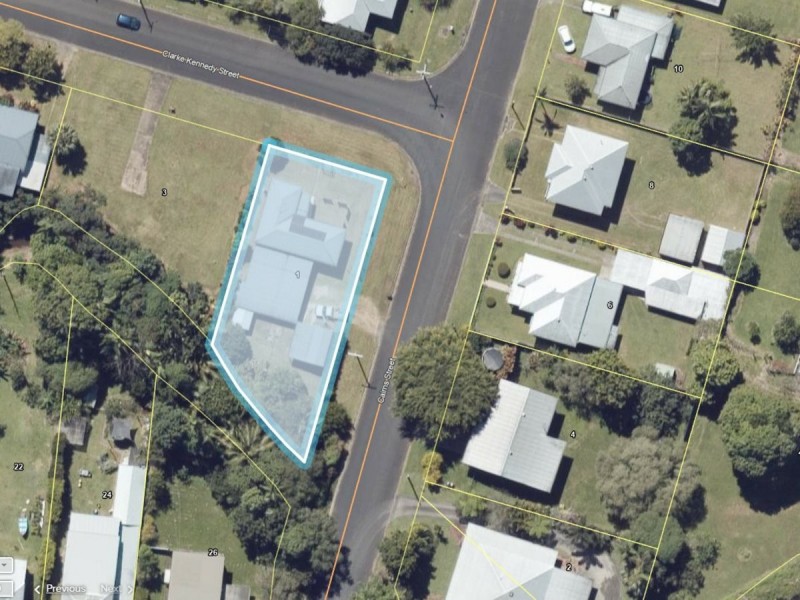 1 Clarke Kennedy Street, Tully QLD 4854