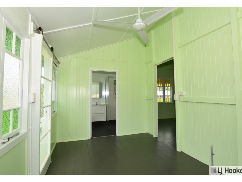 1 Blackman Street, Tully QLD 4854
