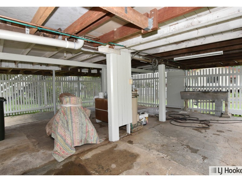 1 Blackman Street, Tully QLD 4854