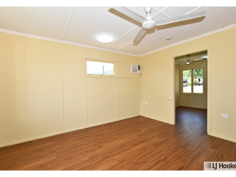 Unit 1/1 Bamber Street, Tully QLD 4854