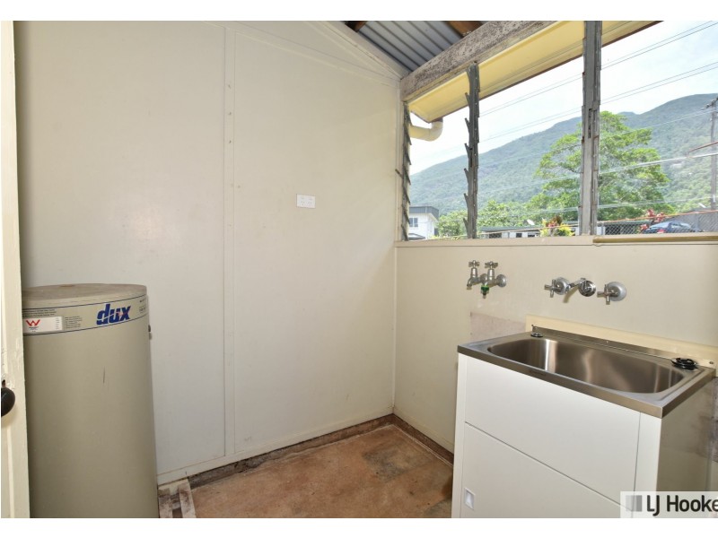 Unit 1/1 Bamber Street, Tully QLD 4854
