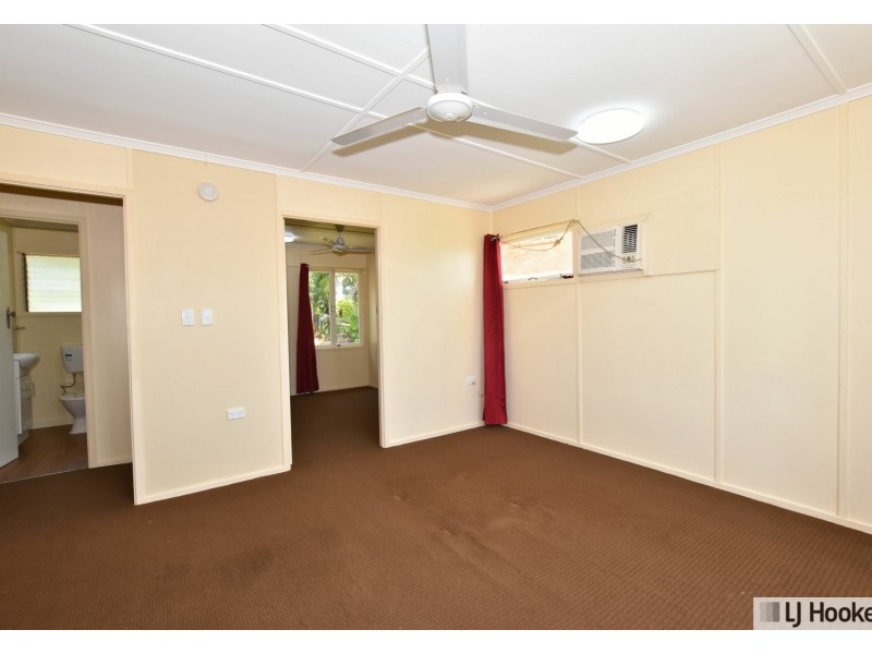 Unit 2/1 Bamber Street, Tully QLD 4854