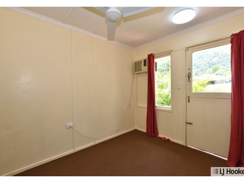 Unit 2/1 Bamber Street, Tully QLD 4854