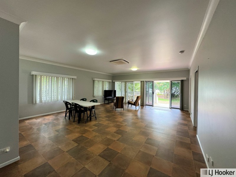 32 Luff Street, Hull Heads QLD 4854